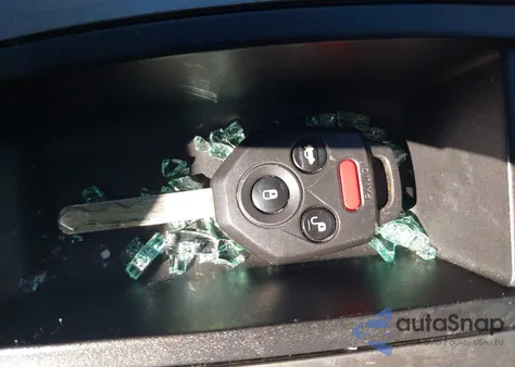 2011 Subaru Legacy 2.5I z USA, uszkodzony, nr VIN 4S3BMBA6XB3233932